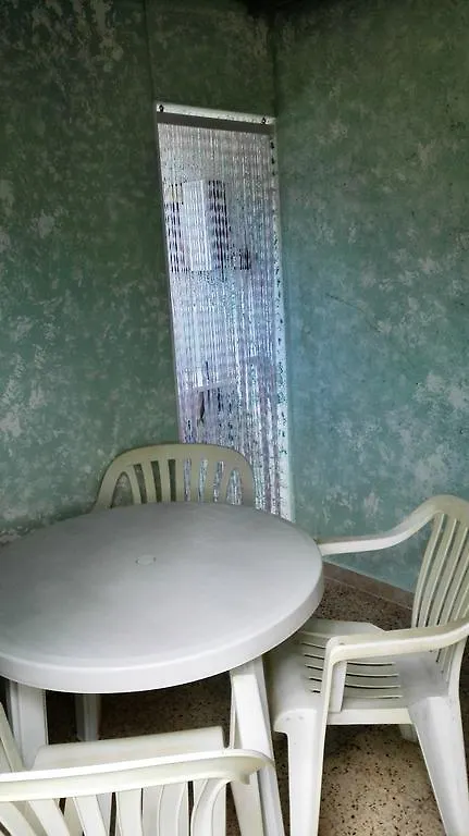 Casa Vacanze S.Andrea Lascari 0*,